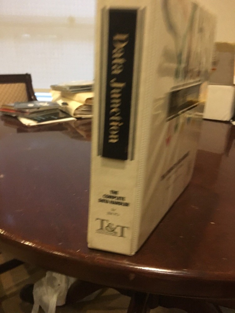 Data Junction Data Conversion Software. The Complete Data Handler. Opened Un