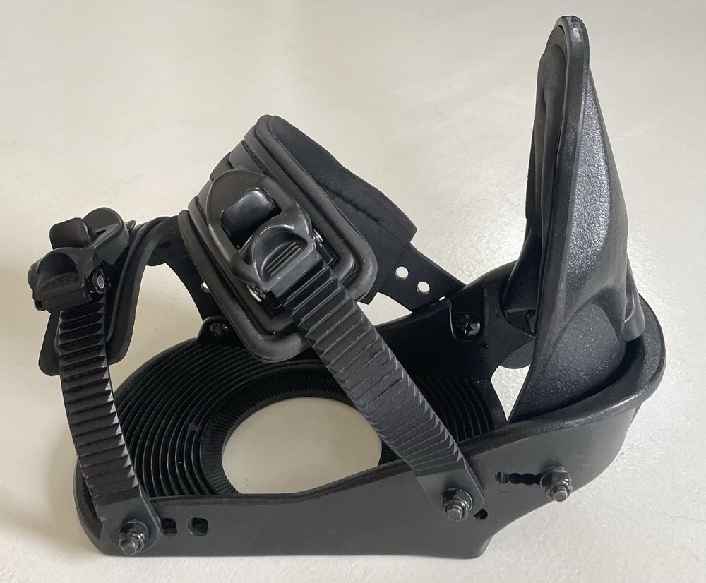 One Snowboard Binding SINGLE REPLACEMENT Black Adjustable Size