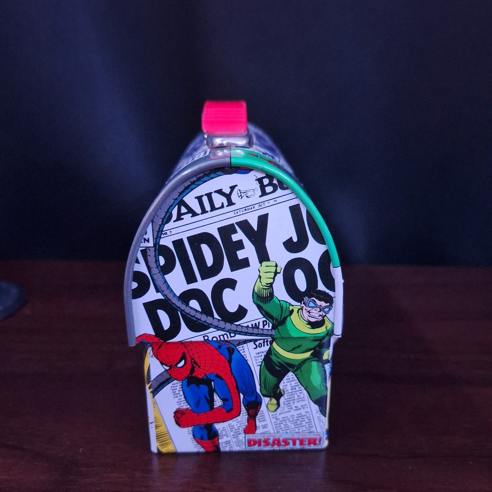 2007 Marvel Comics Amazing Spider-Man vs. Doc-Ock Mini Tin Lunchbox