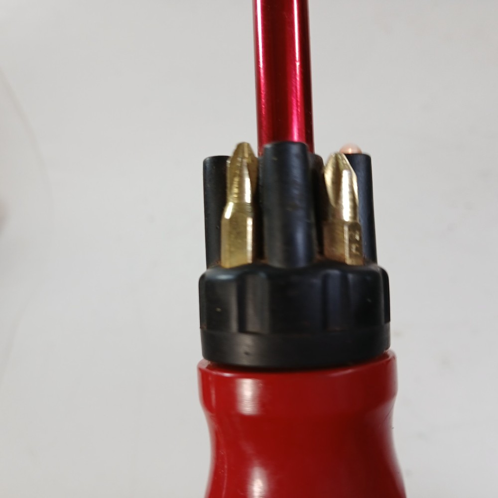 Fitzgeralds Casino Magnetic Multi-Bit Screwdriver