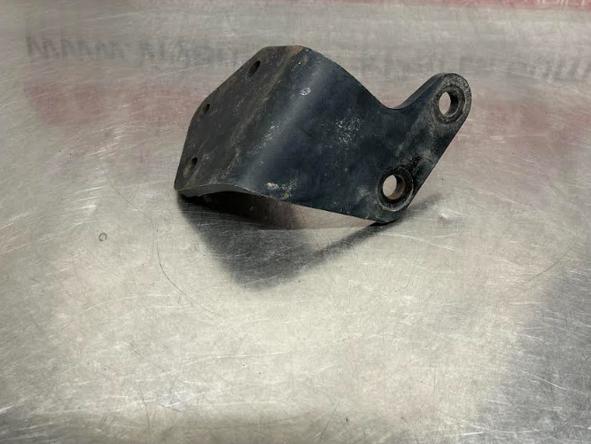 PACCAR A11-1637 BRACKET-ENGINE SUPPORT