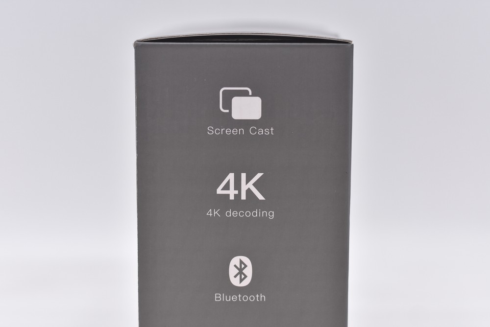 Portable LED Projector Screen cast- 4K Decodong- Bluetooth- 2.4G/5G