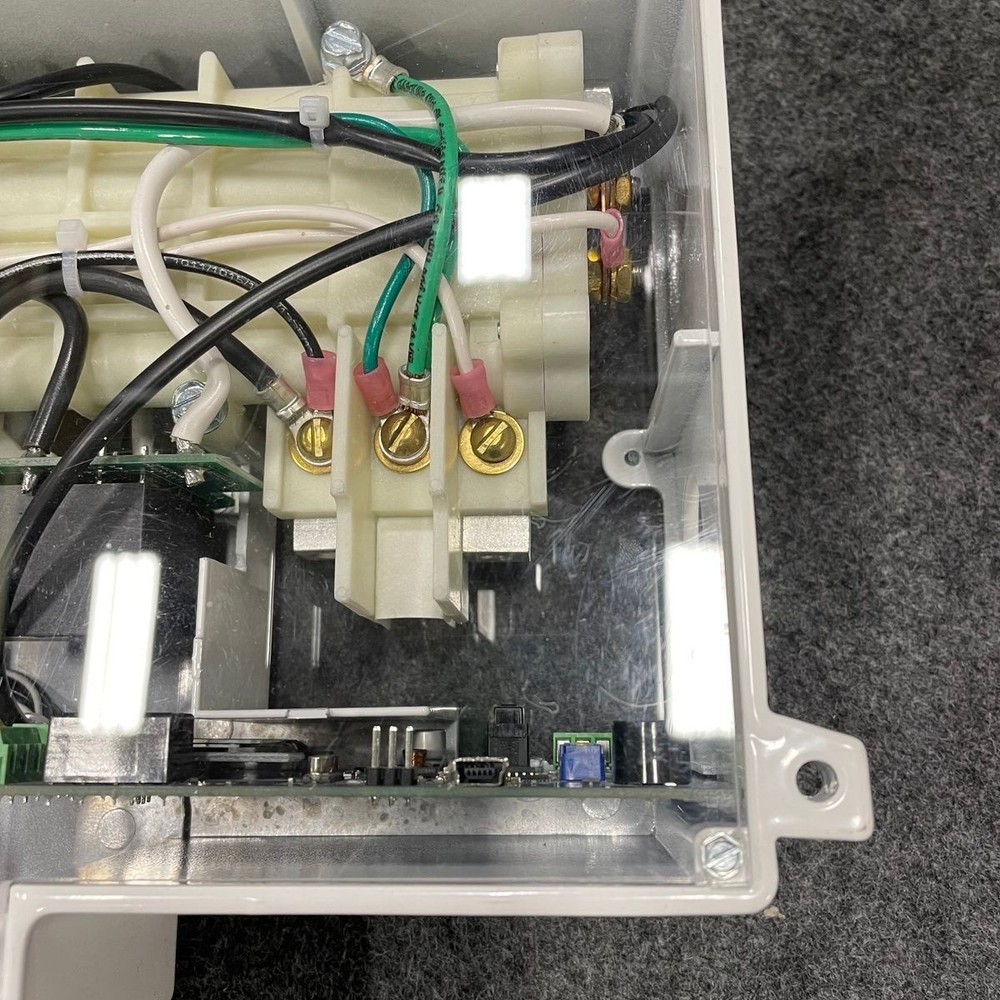 CHRONOMITE CMX-40L/277-ADJ Thermostatic Tankless Water Heater