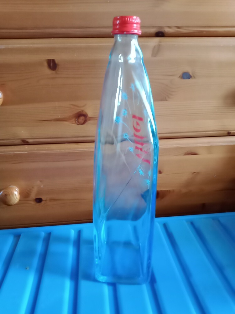 Vittel Year 2000 1 Litre Glass Bottle Empty excellent condition Vittel