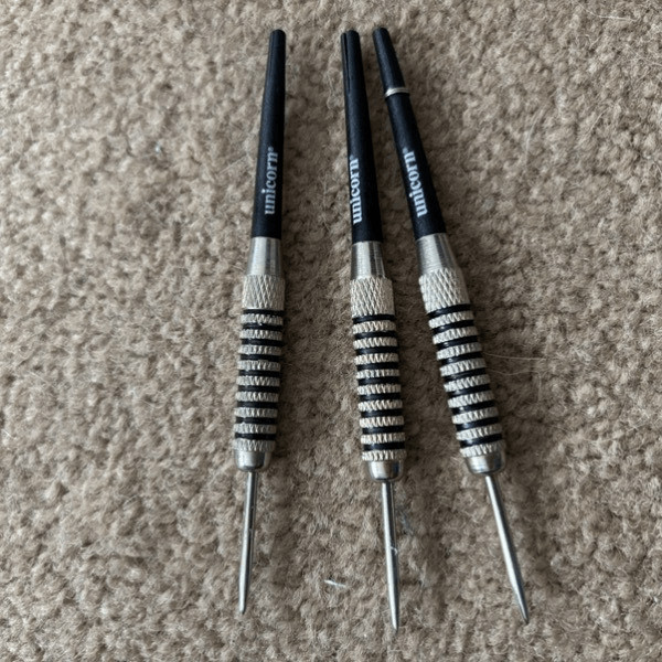 3 Unicorn Darts *Read*