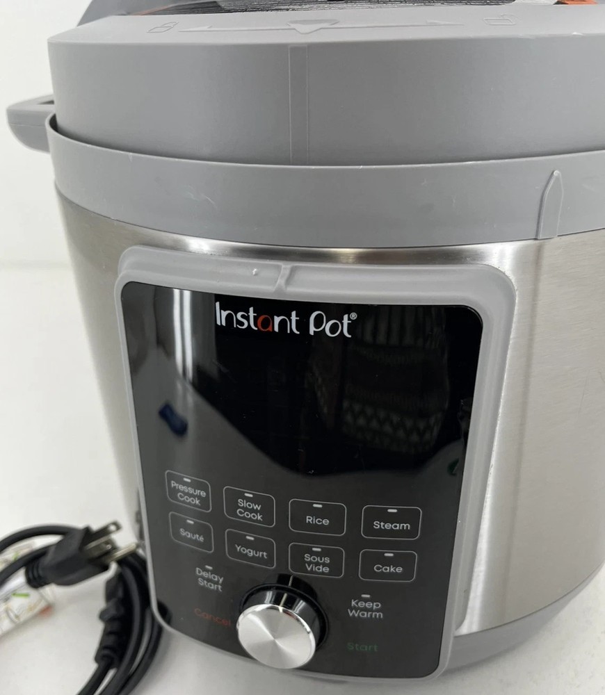 Instant Pot Duo Plus 6 QUART Multi-Cooker WHISPER QUIET CONTROL PANEL