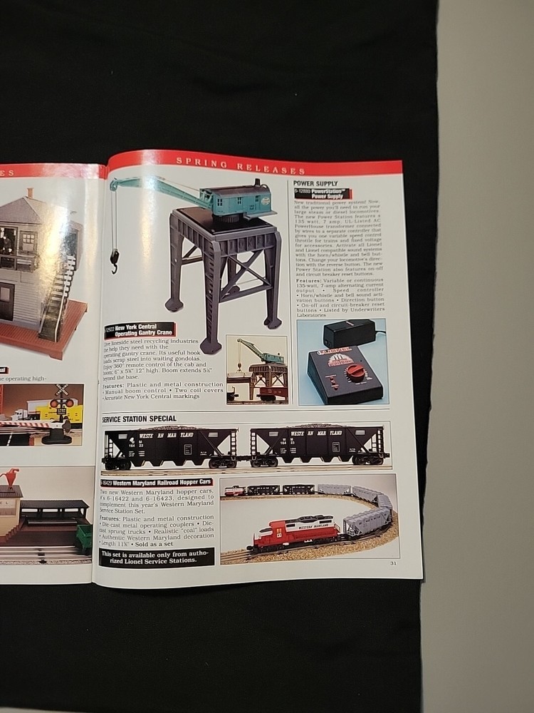 Lionel Train 1995 Full Catalog & 1995 Stocking Stuffers 1996 Spring Release