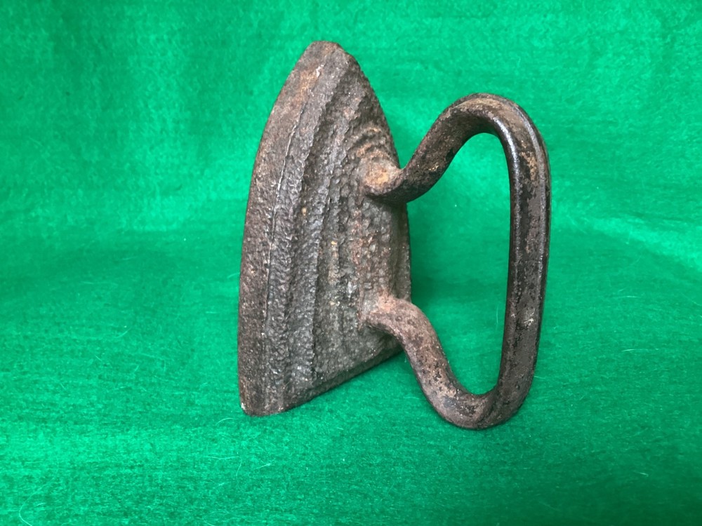 Vtg Cast Iron Flat Iron