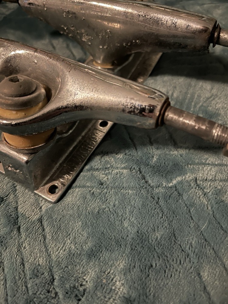 Opus Mach 5000 Skateboard Trucks Pair