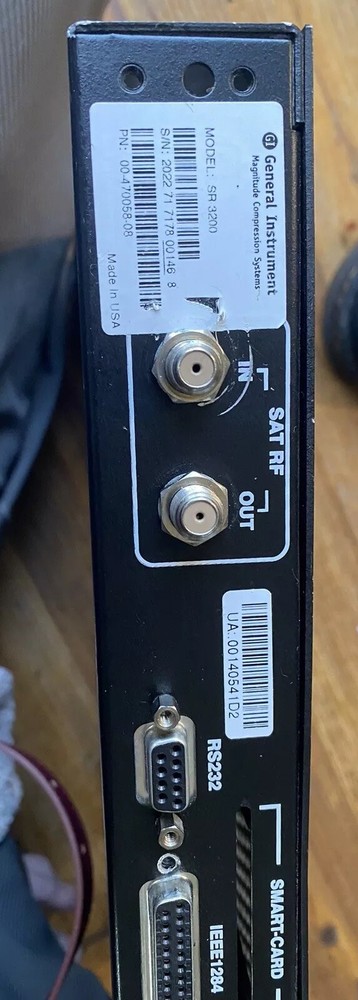 General Instrument Magnitude Satellite Receiver SR-3200