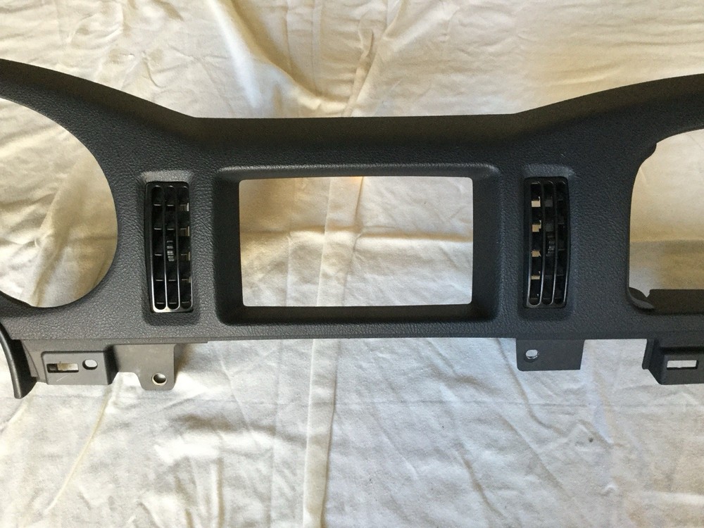 Chevy SSR Dash Cluster - For 2003-2006 SSR - OEM