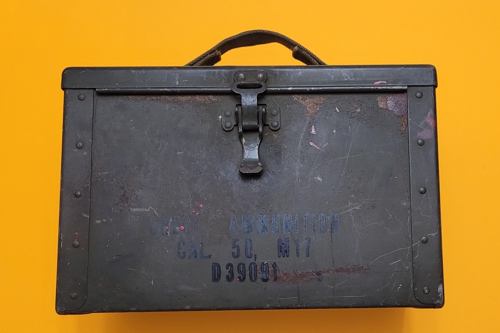 Ammo Chest - D39091 - M17 - 50 cal - Cotton Web Handle
