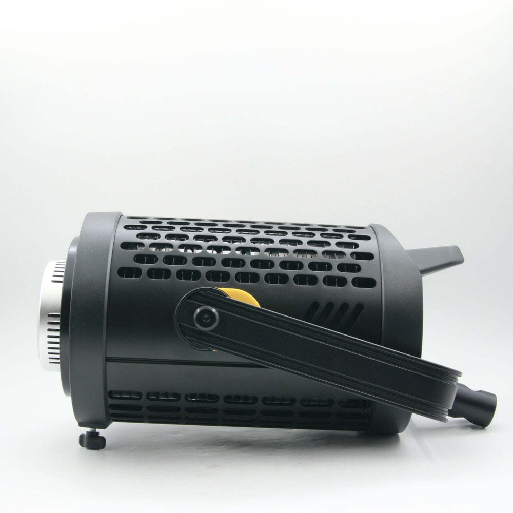 * OPEN BOX GOOD * Godox UL150 Silent LED Video Light