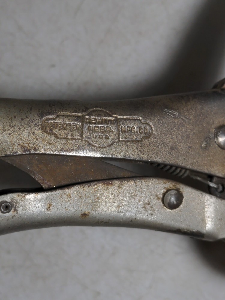 PETERSEN DEWITT Vise-Grip 11R