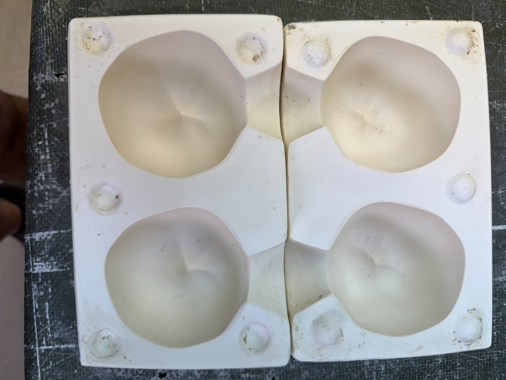 VINTAGE BOOTHE CERAMIC MOLD #332 LARGE APPLES
