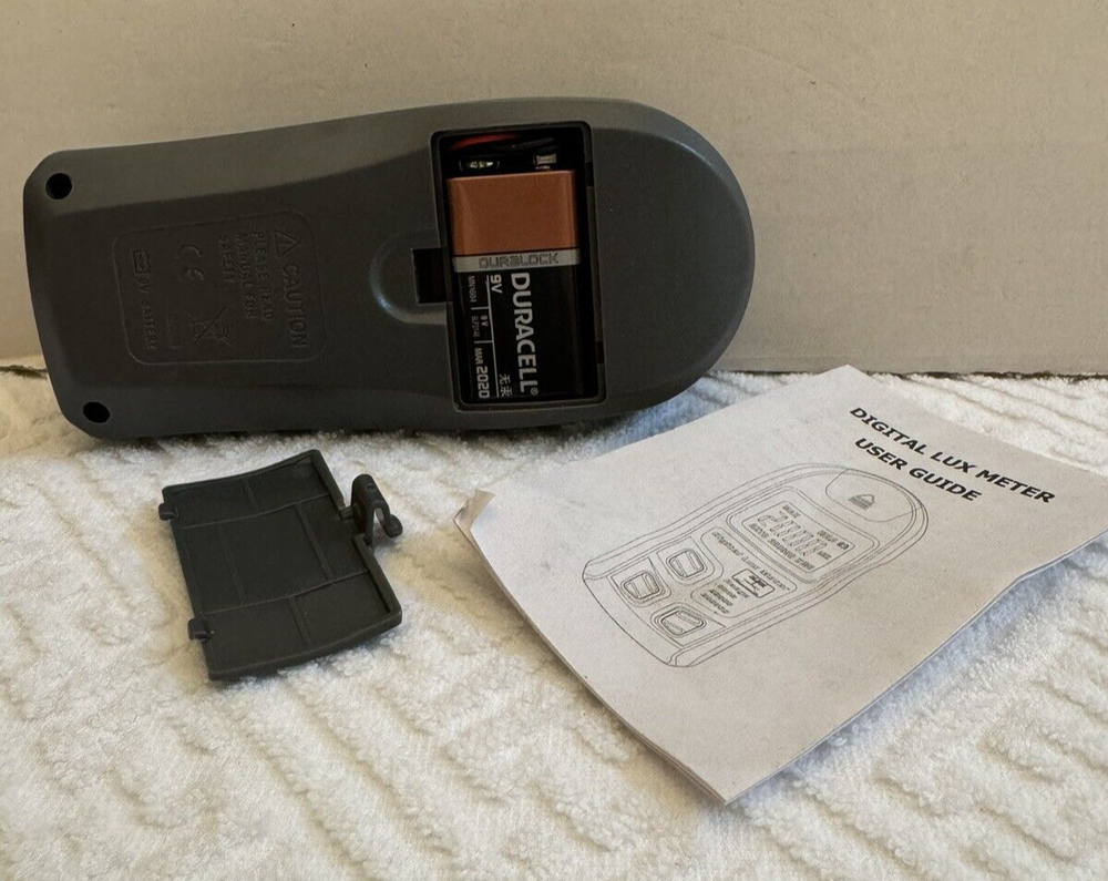 LEATON L830 Digital Lux Meter with User Guide - Excellent Pre Owned Condition