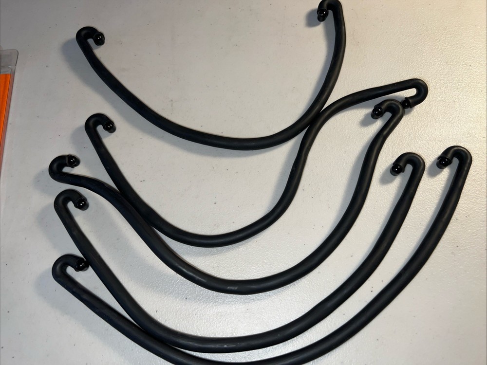 Bob’s Biker Bits & Things - Five 16” Bungee Ties