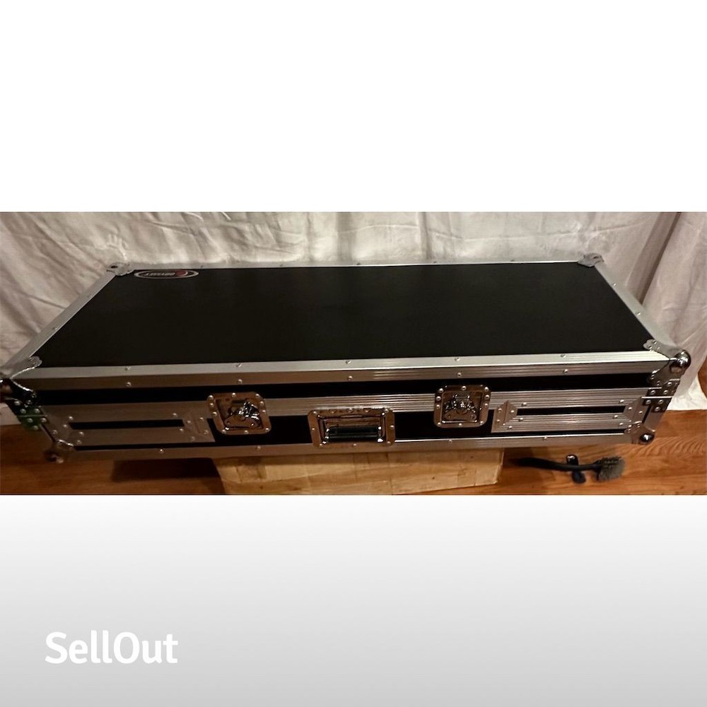 Odyssey DJ Coffin Case w/ Glide Style Laptop Platform for Controller 48”19”x9”