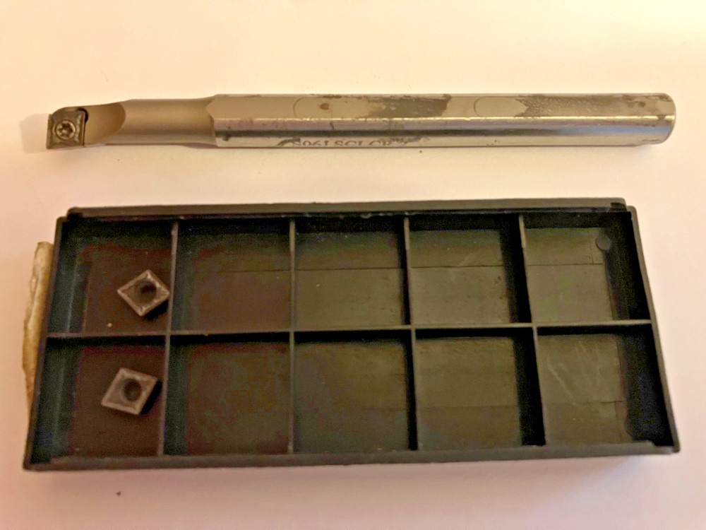 Used Boring Bar, in very good condition, with (2) new inserts.    Specs  below!!
