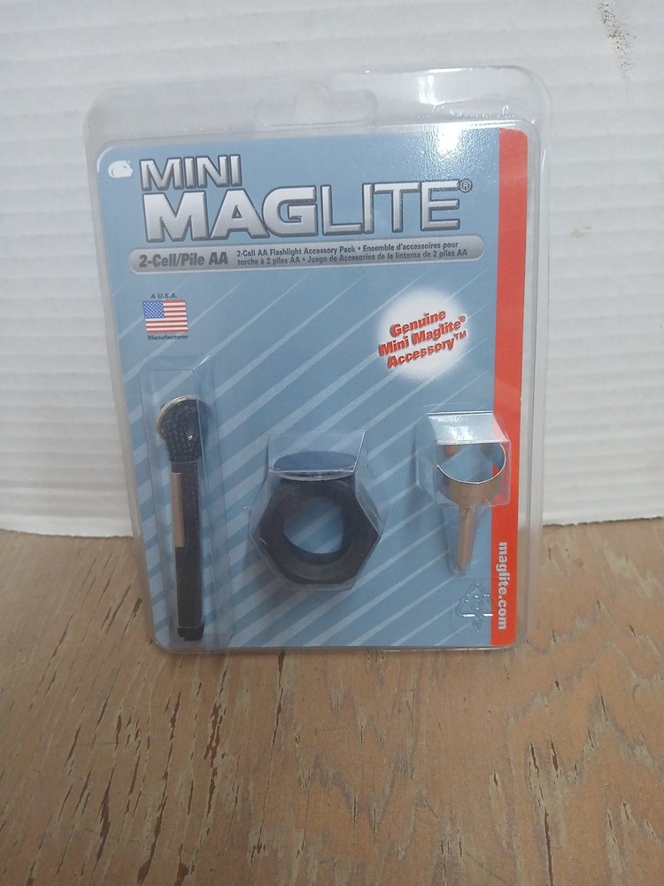 Mini Maglite Flashlight Accessory Pack AA 2-Cell 108-000-446 AM2A016 New