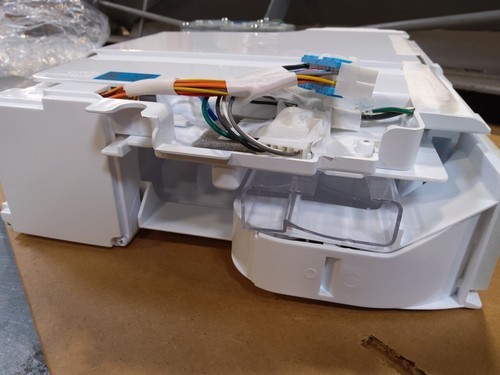 OEM LG EAU60783840 Ice Maker Assembly