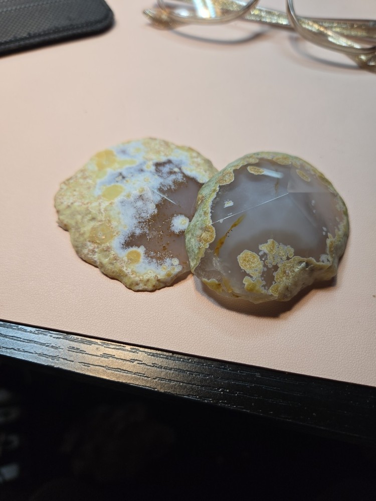 Agate Crystal