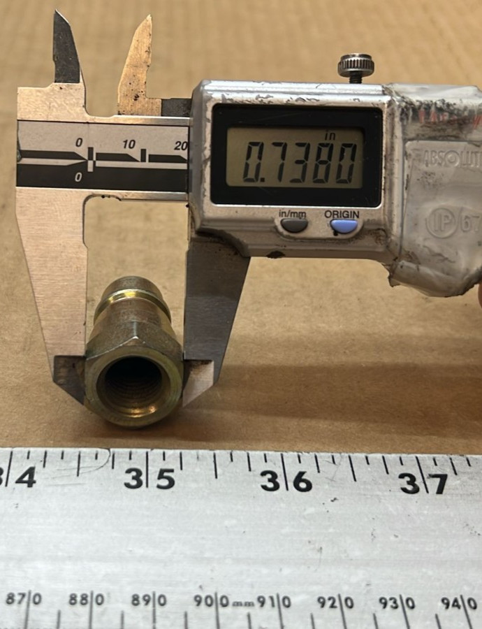 LOT OF 2 Tomco Hydraulic Quick Connect Coupling