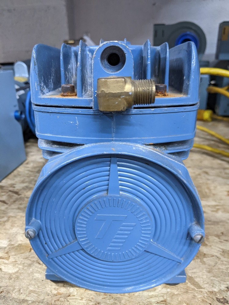 Thomas Vacuum Pump