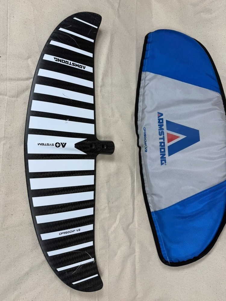 Armstrong CF 950 Front Wing