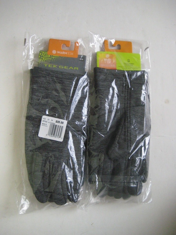 TEK GEAR S/M WARM TEK STRETCH GLOVES TOUCH SCREEN COMPATIBLE $28