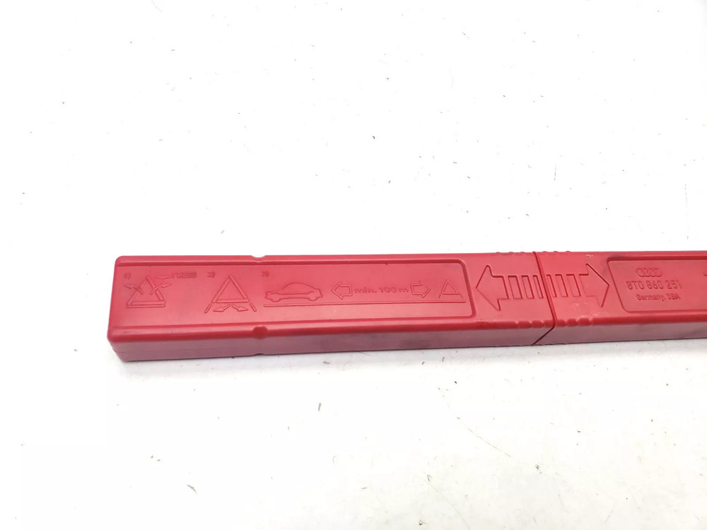 AUDI A4 B8.5 2012 EMERGENCY WARNING HAZARD TRIANGLE 8T0860251
