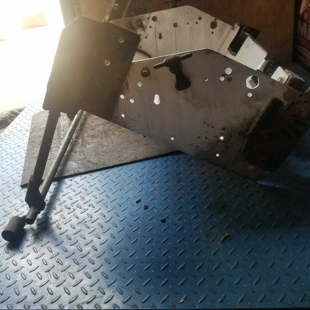 2012 INTERNATIONAL PROSTAR BATTERY BOX