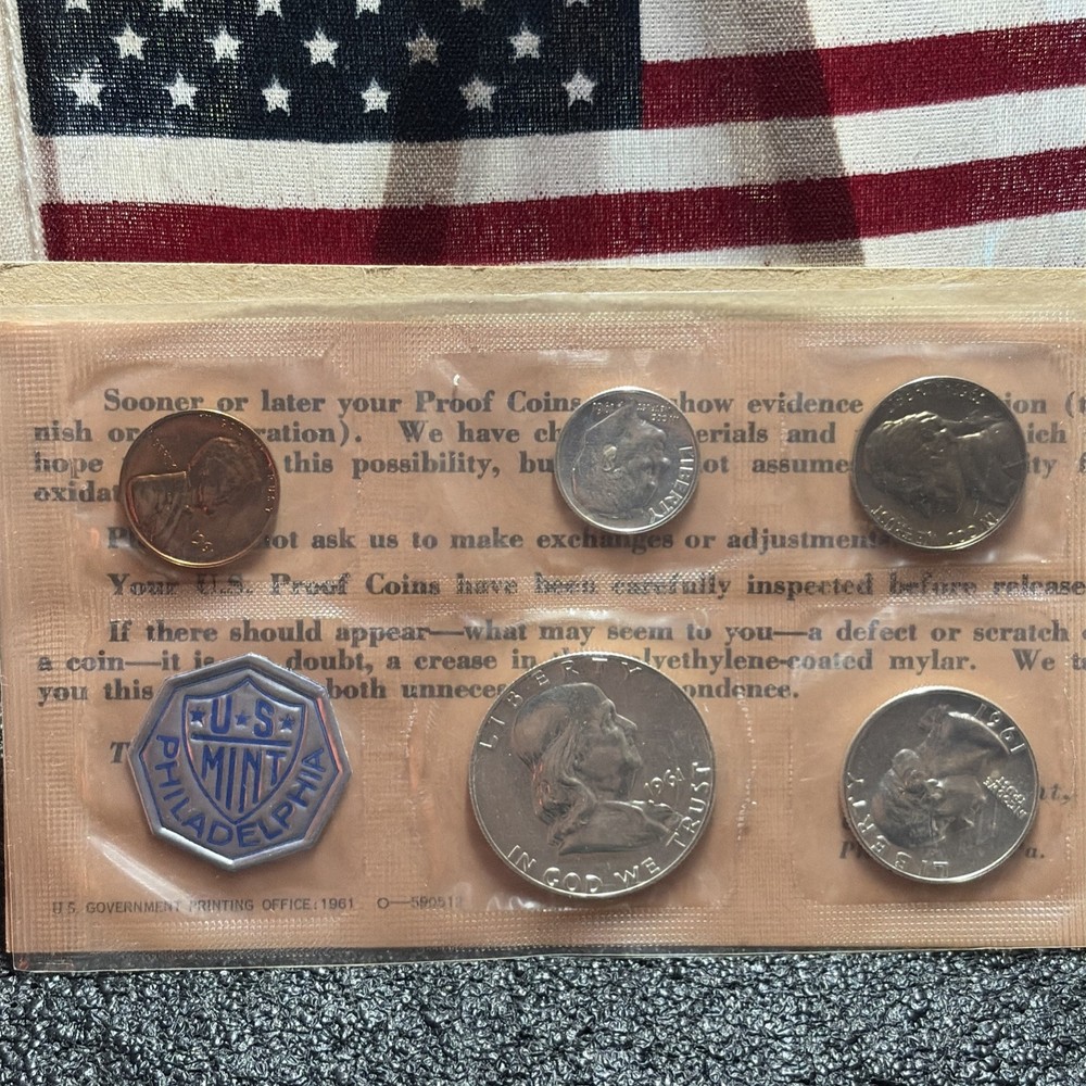 1961 Proof Set 90% Silver W/ Franklin Half