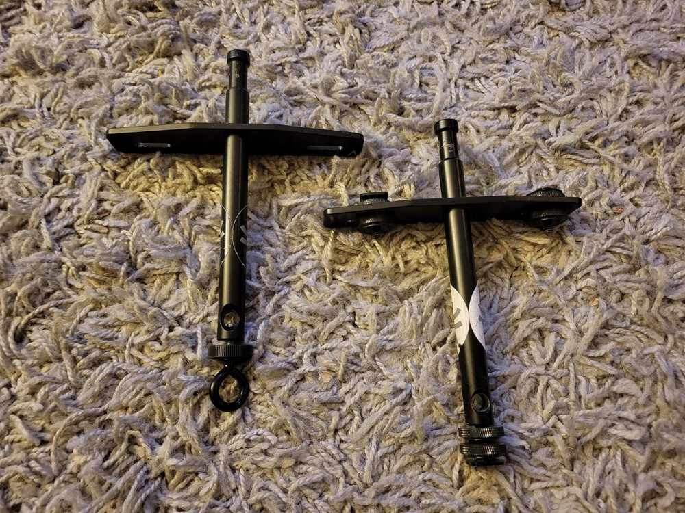 📸📸📸 (2) Dual Flash Bracket Speedlight Mount LoT