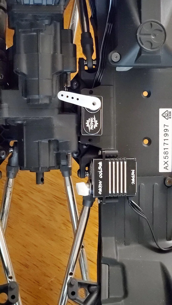 NSDRC RS100 HIGH TORQUE MICRO SERVO