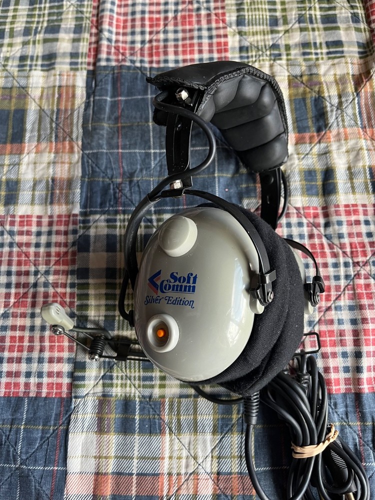 Softcomm Silver Edition C-60 Aviation Pilot Headset