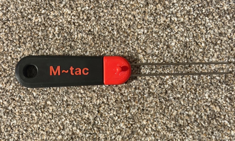DONGLE BAIT NEEDLE MULTI TOOL 15mm NEW
