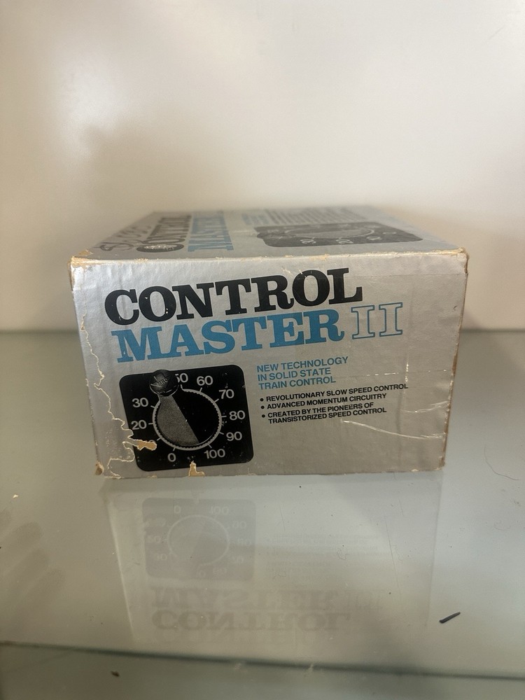 MRC Control Master II for Powering Electric Model Train