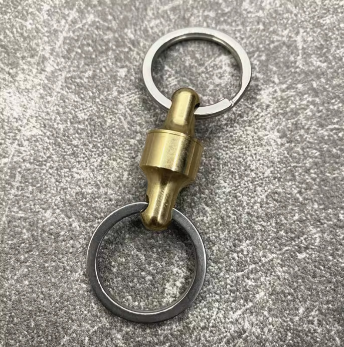 Quick separation quick buckle EDC multi-purpose tool keychain brasstitaniumalloy