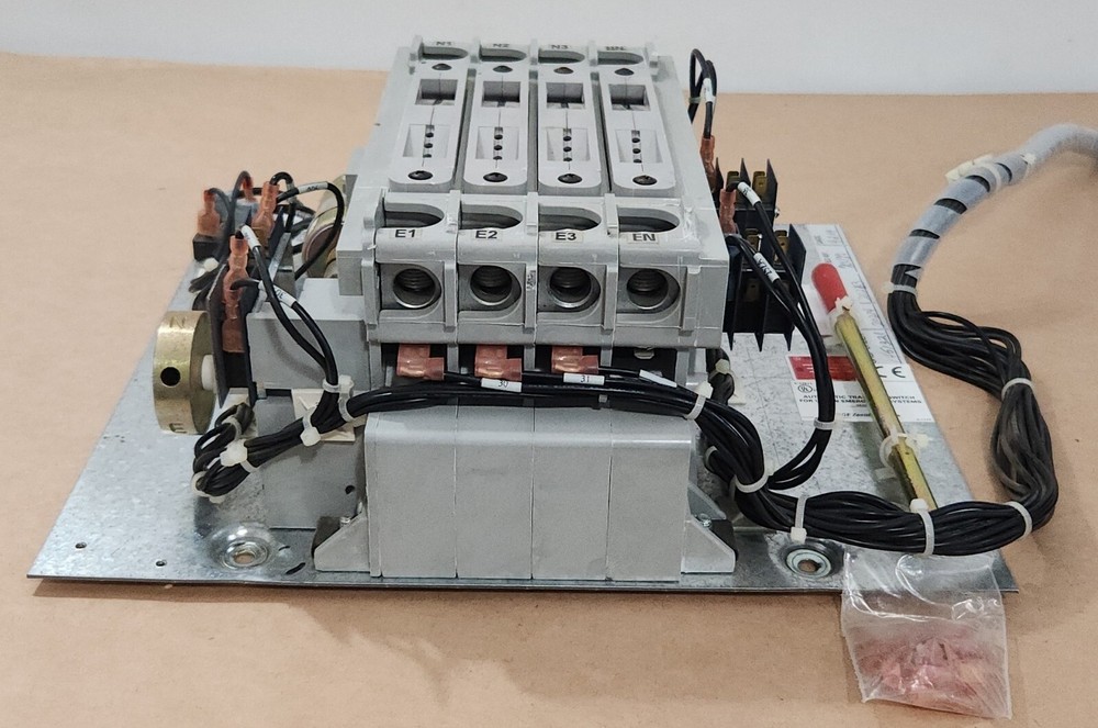 *PREOWNED* Caterpillar CTS Transfer Switch Component 120V 80A 3~Ph + Warranty!