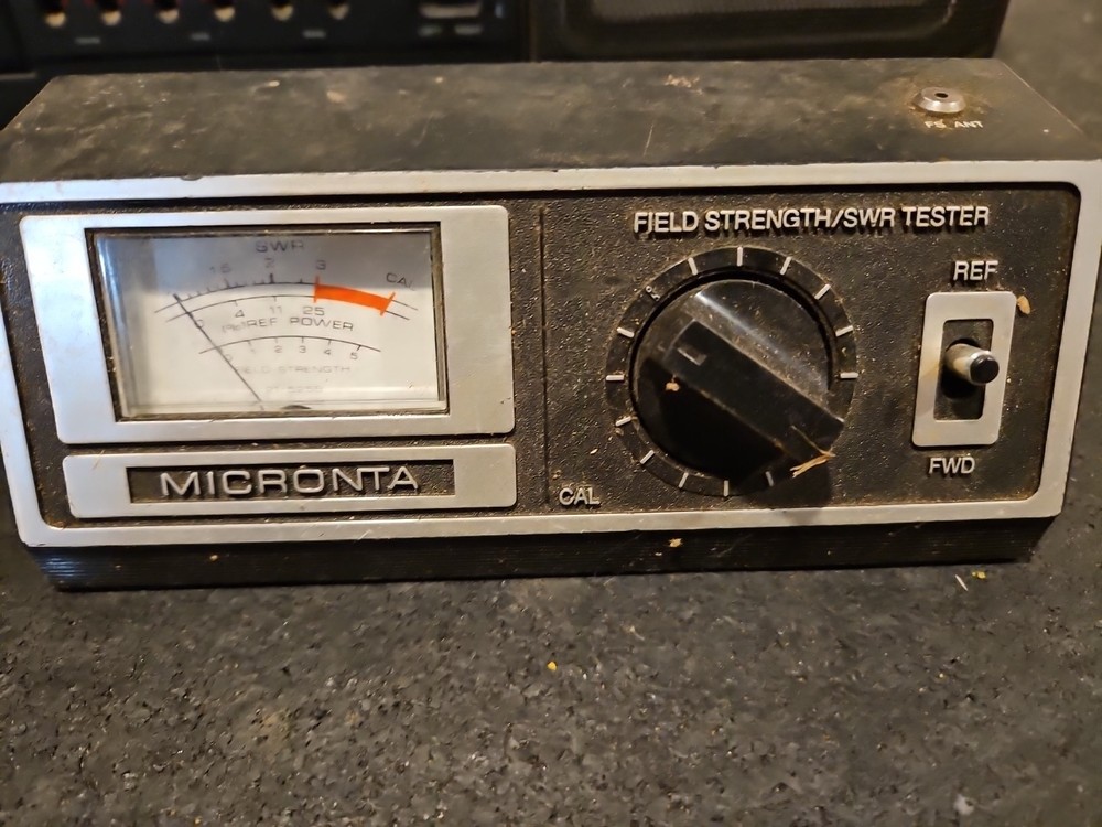 Micronta Field Strength and SWR Tester - No Cords. Untested