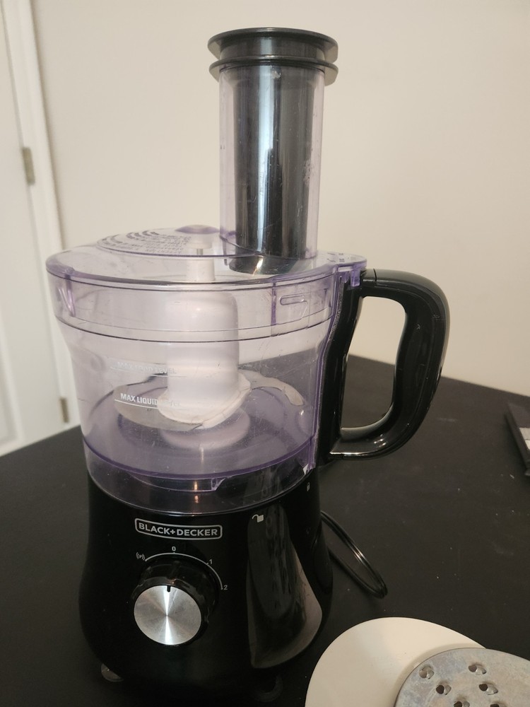 Black And Decker Food Processor FP- 1140 BD Clean Works Great
