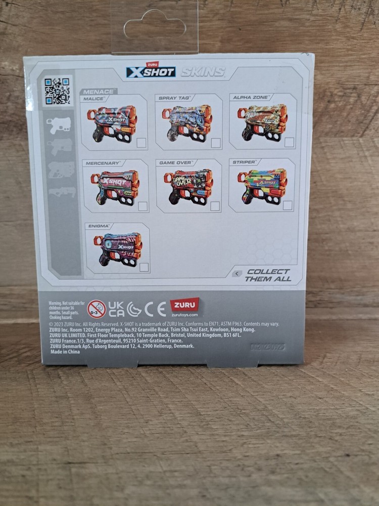 X-Shot SKINS Stripper Blaster includes 8 Bullets