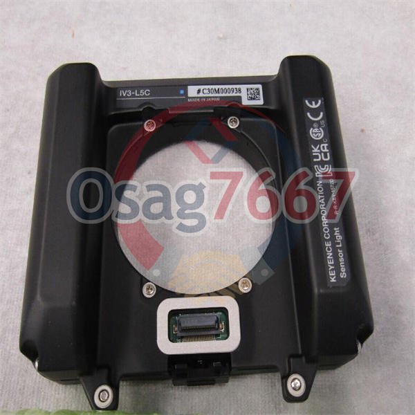 ONE KEYENCE IV3-L5C Light Source NEW