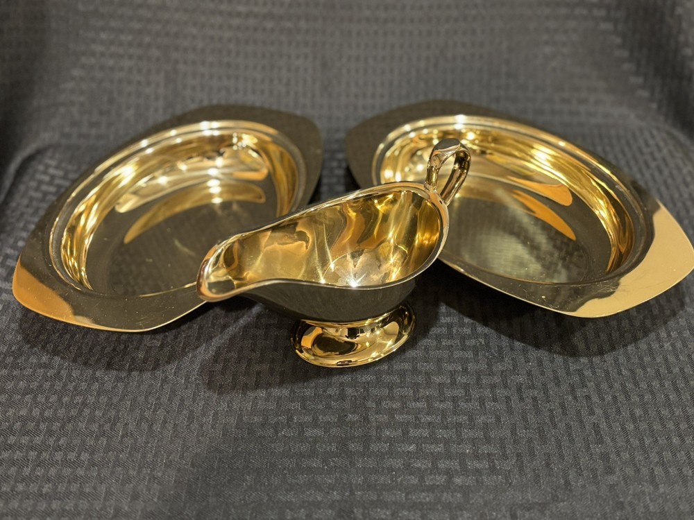Dirilyte Golden two trays and creamer