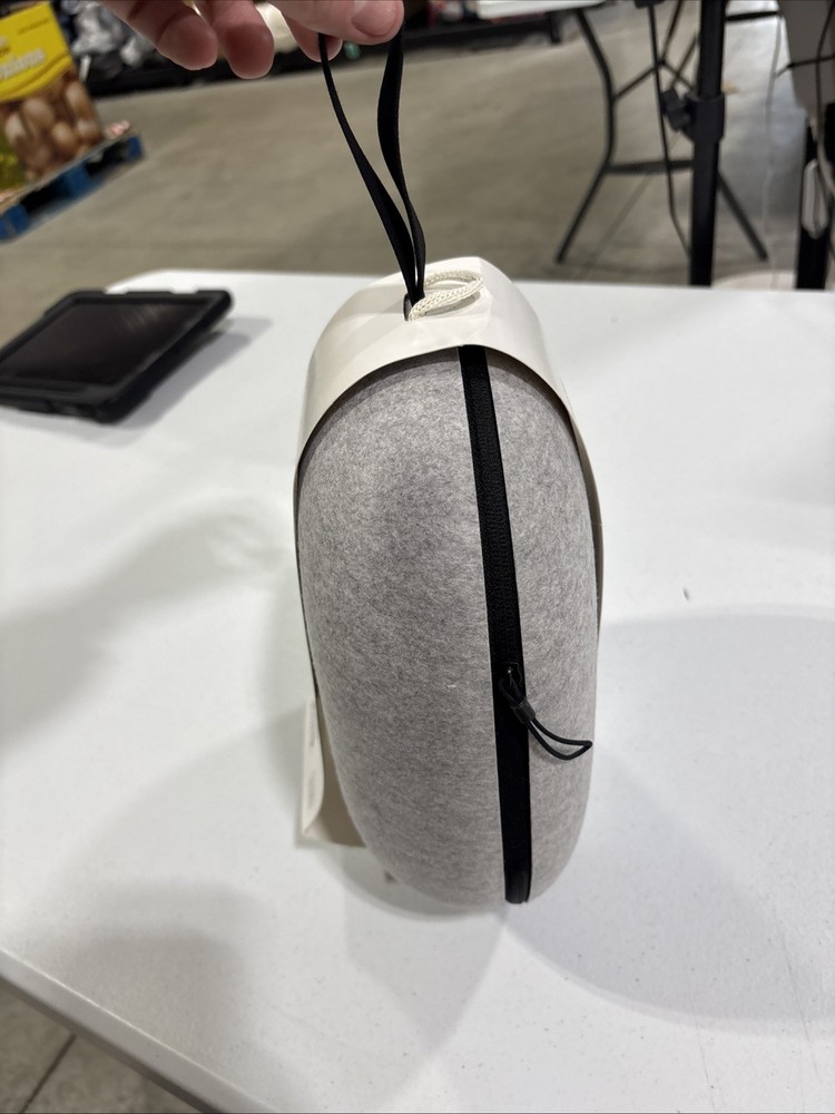 Meta Quest Compact Carrying Case Works with Meta Quest 3/3S Refreshed Compact