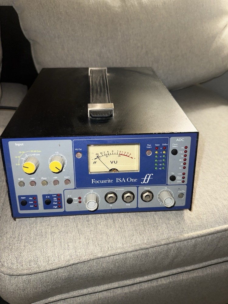 Focusrite ISA One Microphone Preamp Phantom Power VU Meter Instrument Input