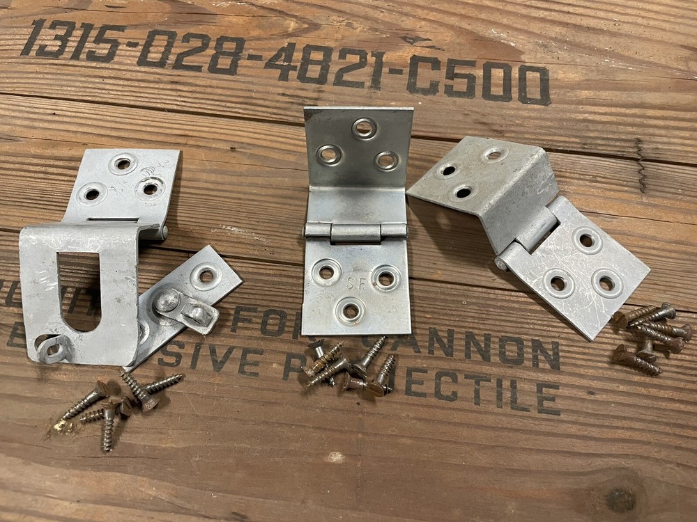 Military Ammo Crate Hardware Set