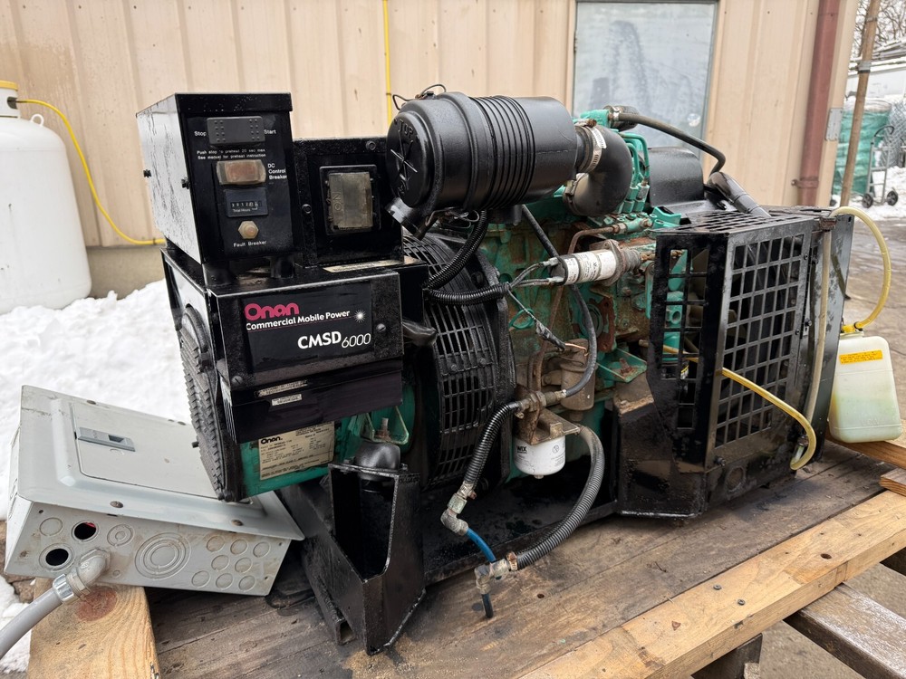 Cummins Onan generator CMSD 6000 6KW 3012 hours