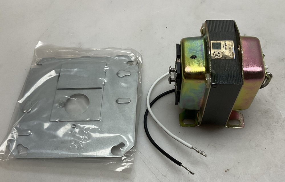 Sloan EL-248-40 Box Mount Transformer With Mount